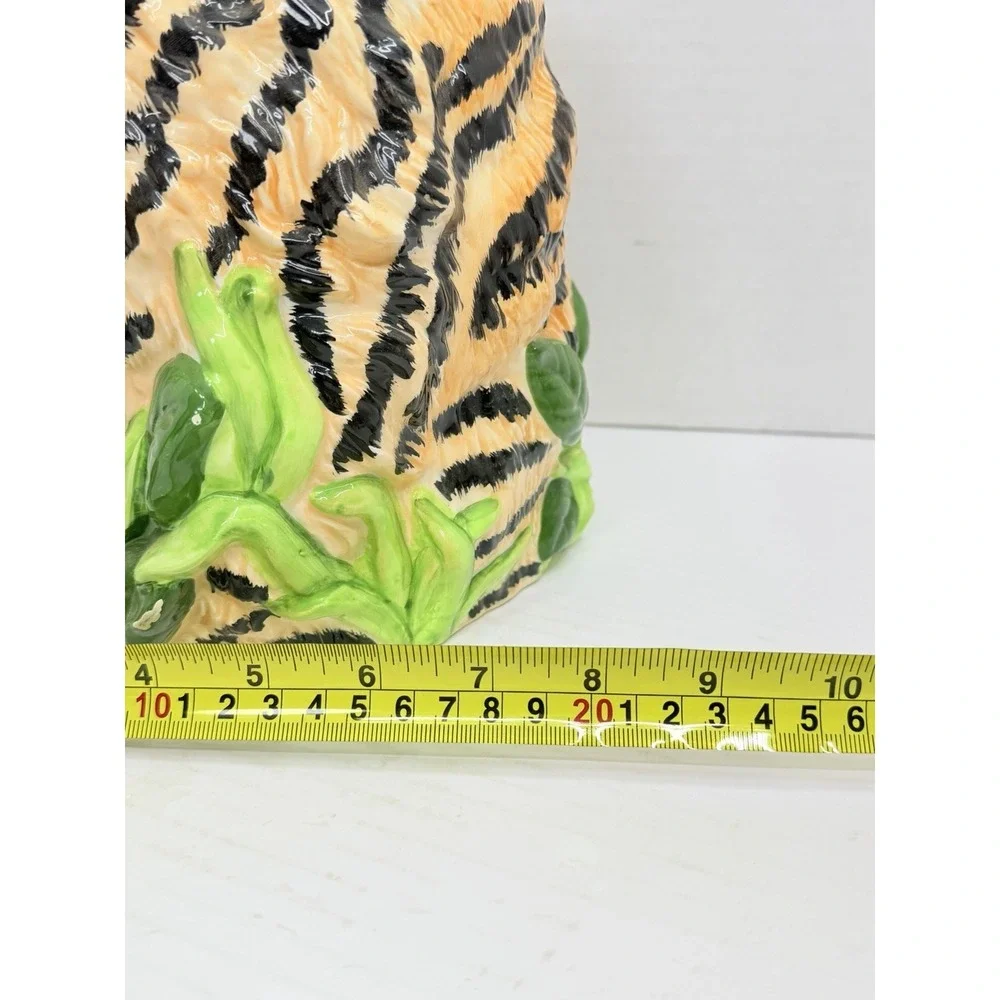 Rare! 1998 Tone World Tiger Cookie Jar w/ Matching Salt Pepper Shakers 3 Pc Set